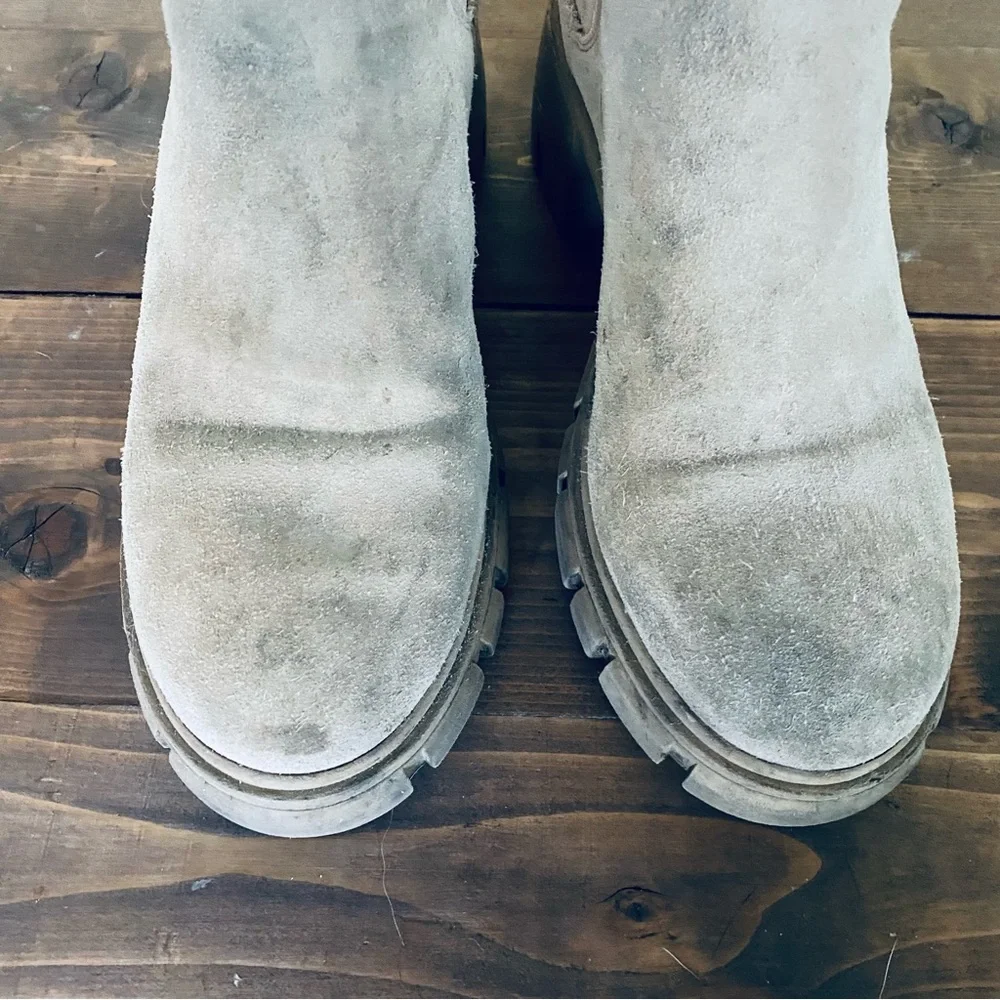 Steve Madden Howler tan Chelsea boots